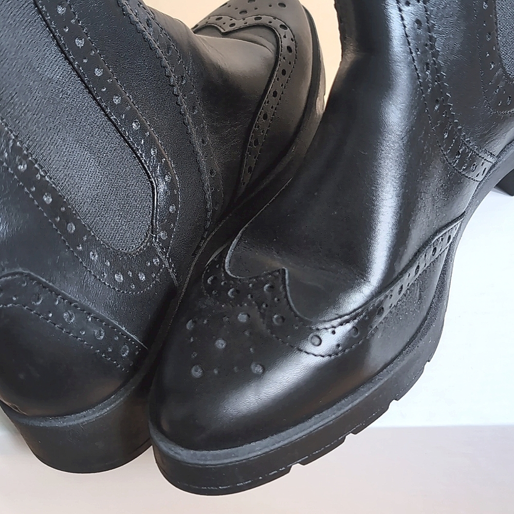 Wingtip Chelsea boot - Picture 6 of 8